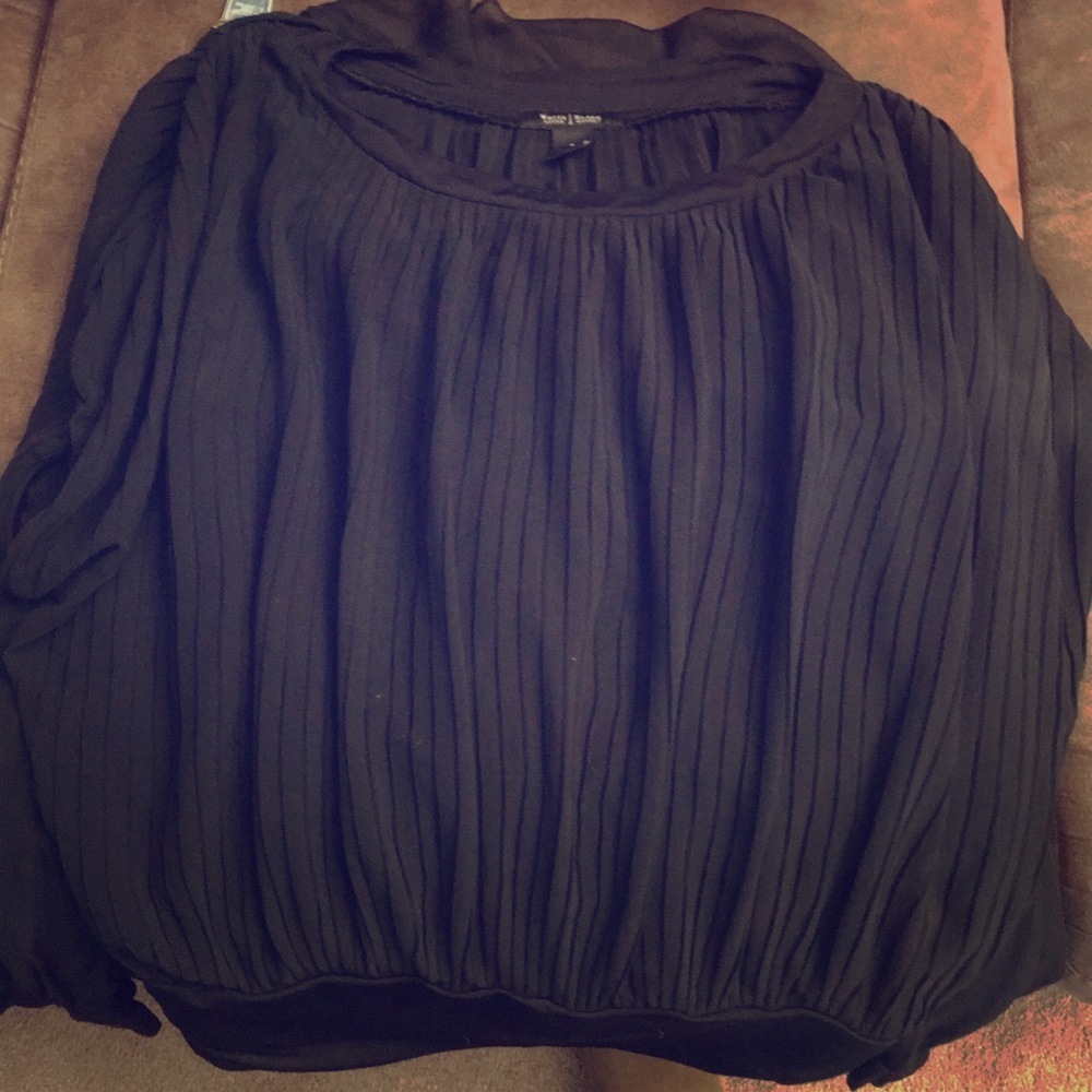 White House Black Market Black Top